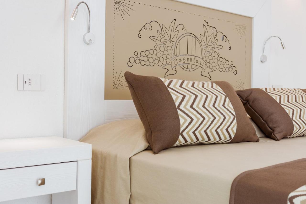 Вилла La Vinia Bed&Wine Experience - Adults Only Сассари Экстерьер фото