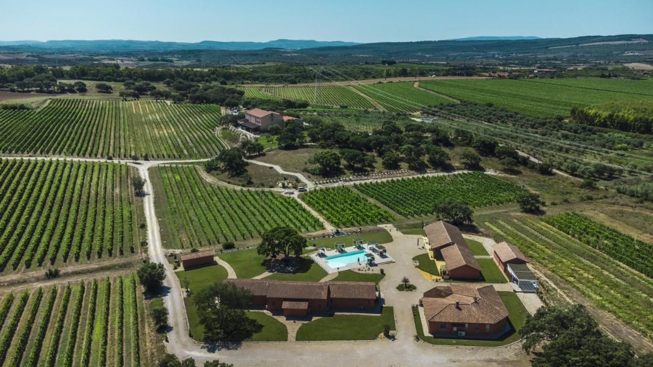 Вилла La Vinia Bed&Wine Experience - Adults Only Сассари Экстерьер фото